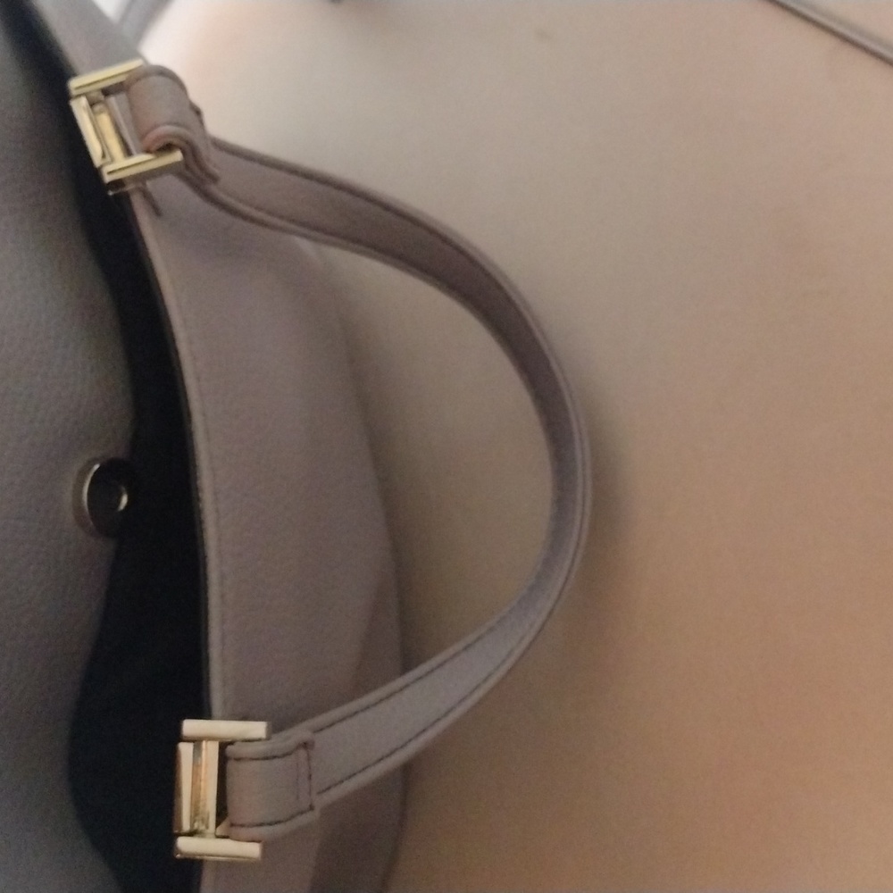 Handbag - Picture 7 of 7